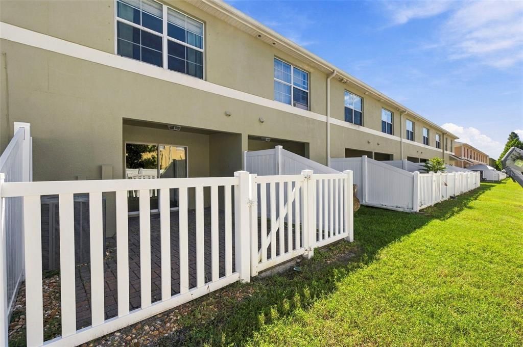 En Venta: $229,900 (2 camas, 2 baños, 1501 Pies cuadrados)