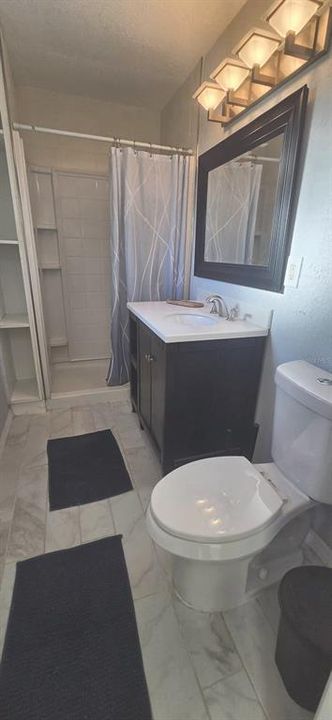 En Renta: $1,995 (4 camas, 2 baños, 1830 Pies cuadrados)