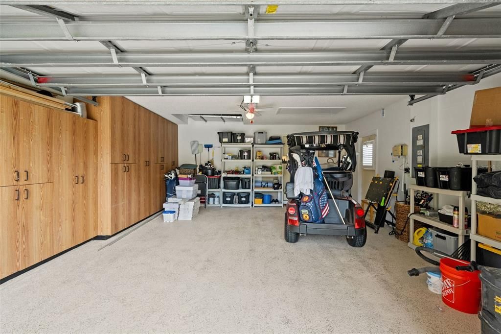 На продажу: $384,900 (2 спален, 2 ванн, 1954 Квадратных фут)