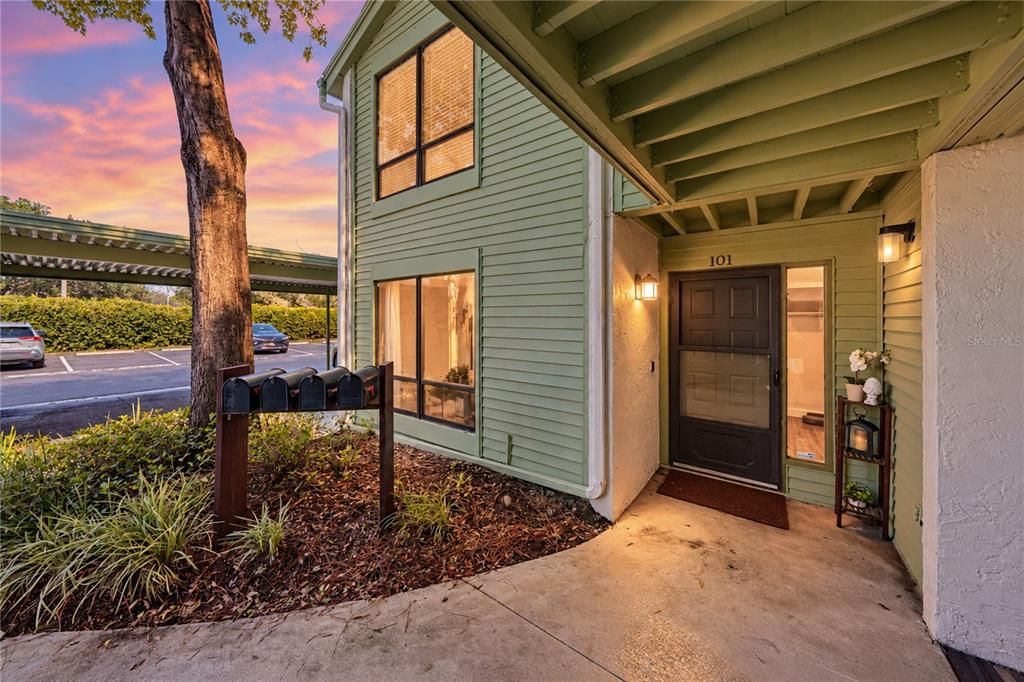 En Venta: $229,900 (3 camas, 2 baños, 1374 Pies cuadrados)