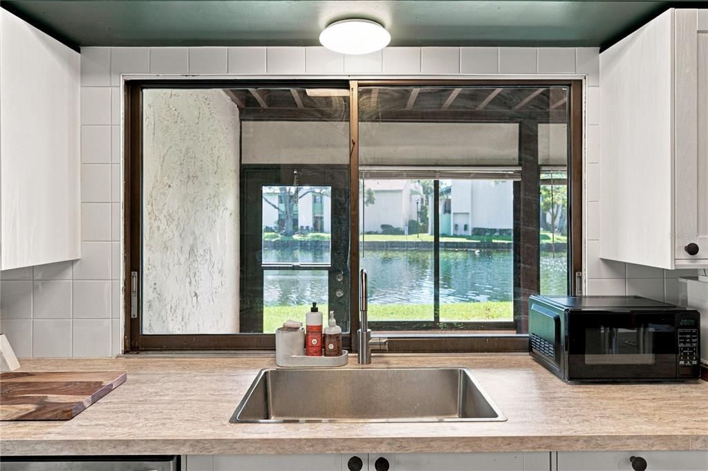 En Venta: $229,900 (3 camas, 2 baños, 1374 Pies cuadrados)