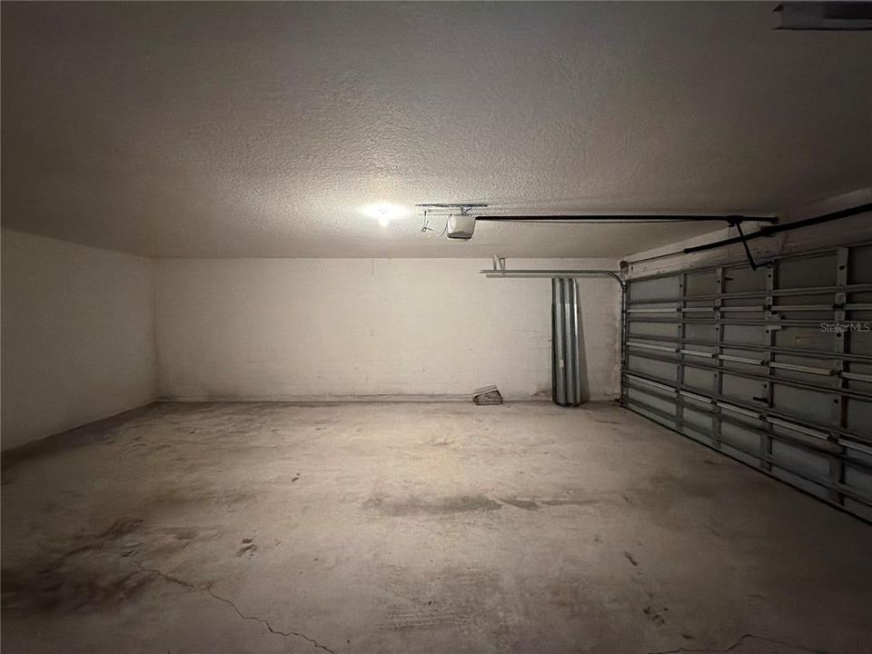На продажу: $365,000 (5 спален, 2 ванн, 2946 Квадратных фут)