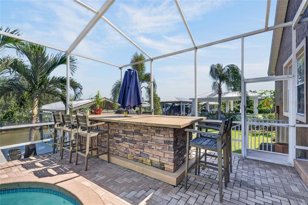 En Venta: $1,149,000 (4 camas, 2 baños, 2565 Pies cuadrados)