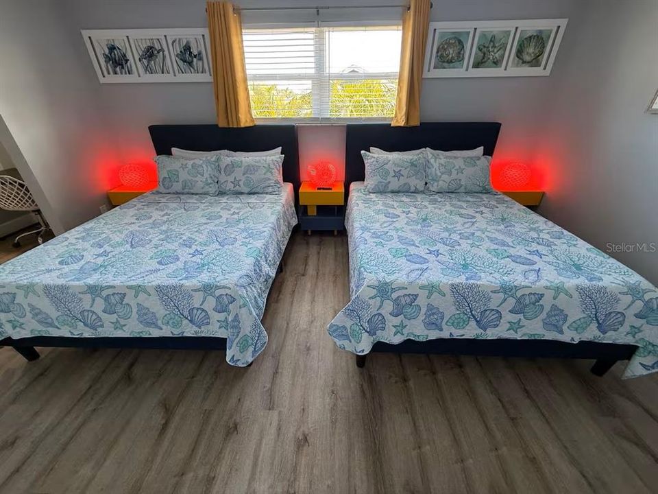 На продажу: $630,000 (3 спален, 2 ванн, 1986 Квадратных фут)