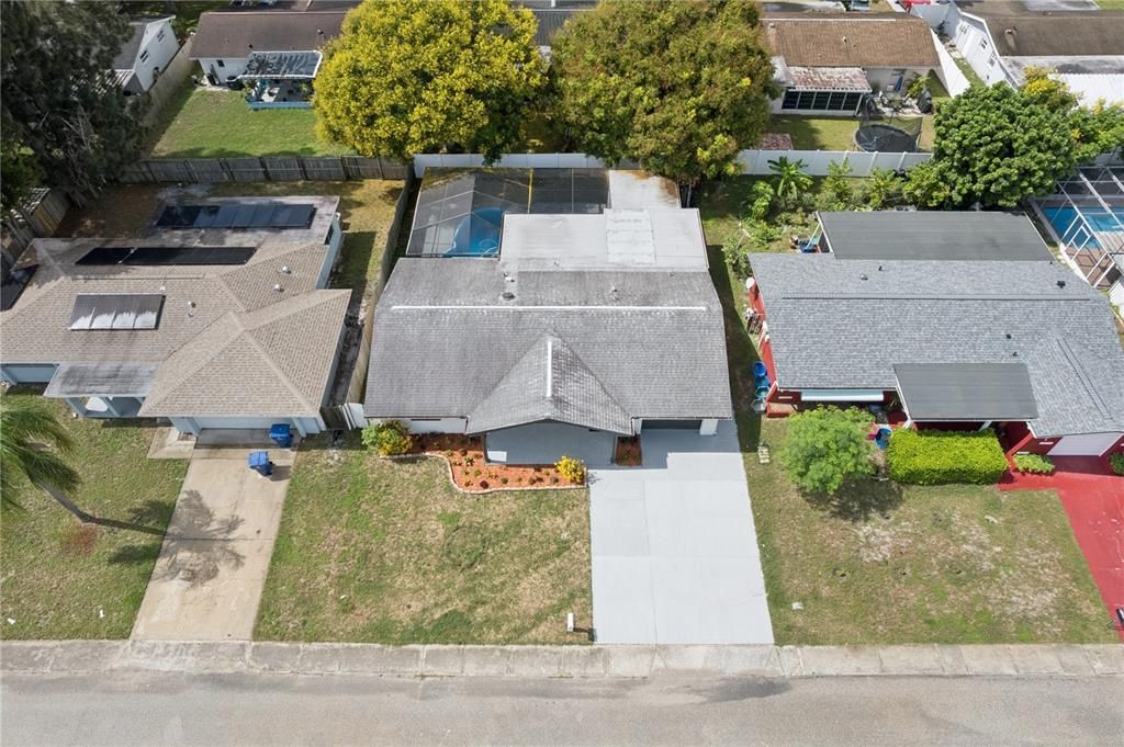 En Venta: $325,000 (4 camas, 2 baños, 1451 Pies cuadrados)