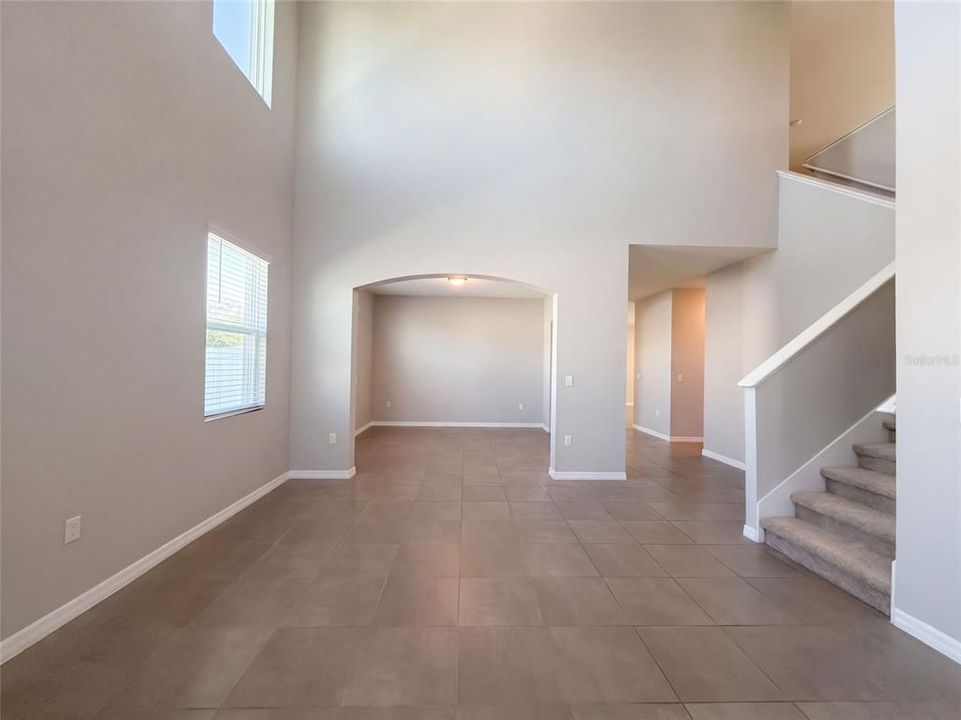 En Venta: $490,000 (4 camas, 4 baños, 3878 Pies cuadrados)