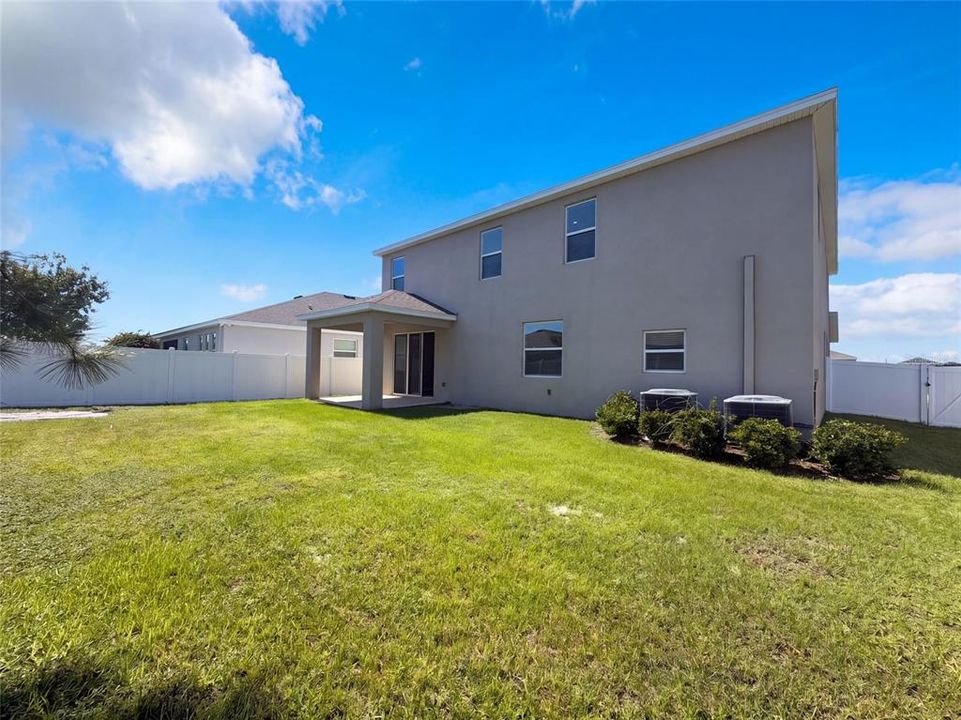 En Venta: $490,000 (4 camas, 4 baños, 3878 Pies cuadrados)