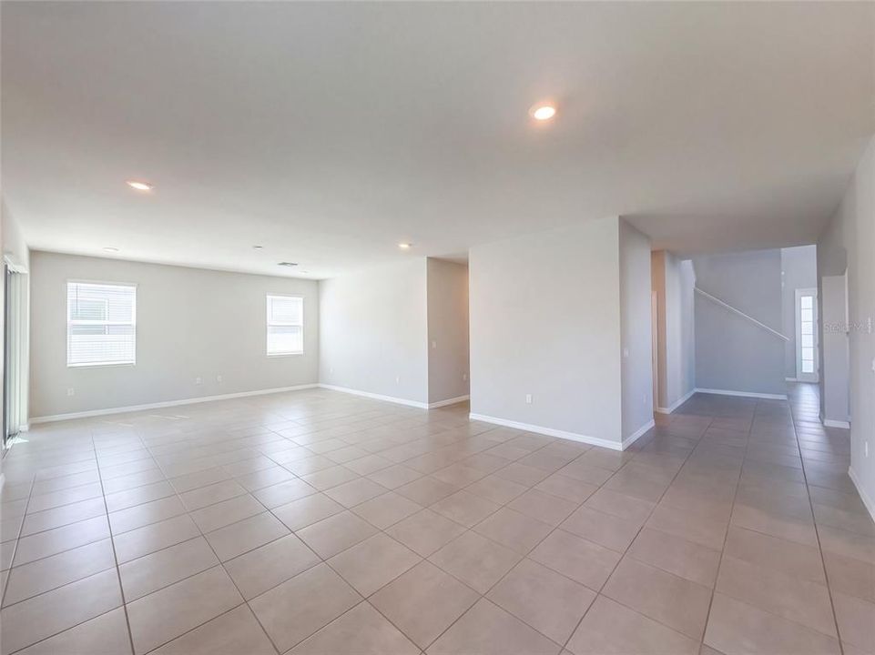 En Venta: $490,000 (4 camas, 4 baños, 3878 Pies cuadrados)