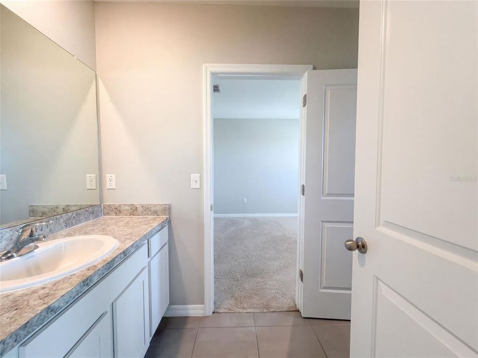 En Venta: $490,000 (4 camas, 4 baños, 3878 Pies cuadrados)