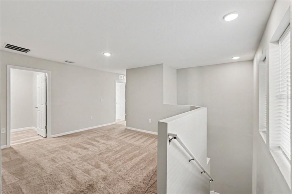 For Sale: $359,900 (5 beds, 3 baths, 2466 Square Feet)