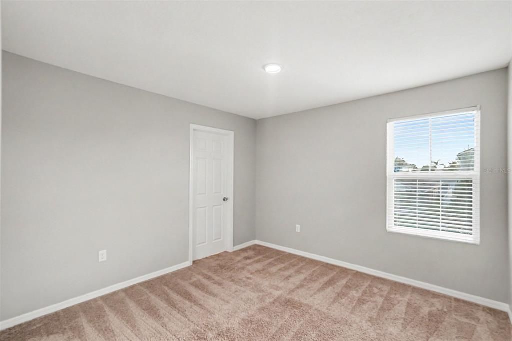 For Sale: $359,900 (5 beds, 3 baths, 2466 Square Feet)