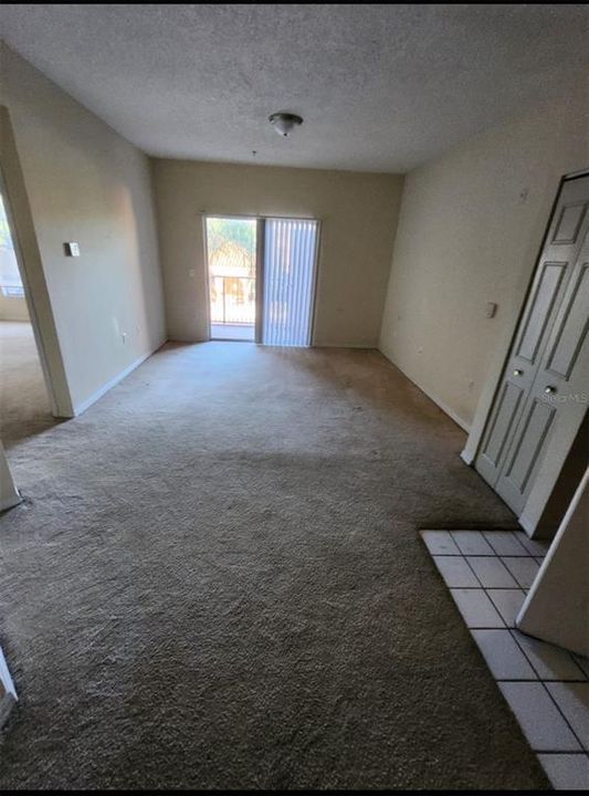 For Rent: $1,395 (1 beds, 1 baths, 786 Square Feet)