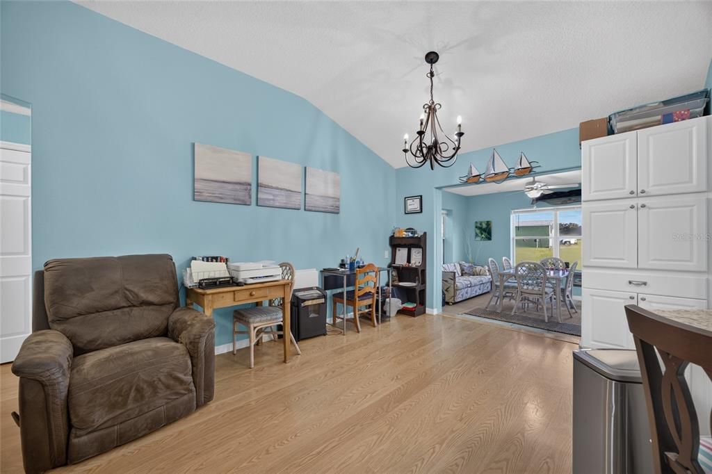 For Sale: $526,000 (3 beds, 2 baths, 1619 Square Feet)