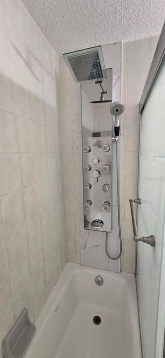 В аренду: $1,350 (2 спален, 1 ванн, 792 Квадратных фут)