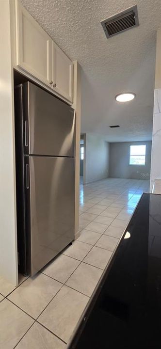 В аренду: $1,350 (2 спален, 1 ванн, 792 Квадратных фут)