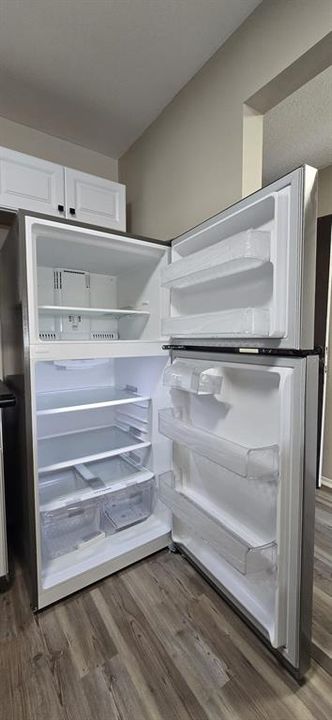 В аренду: $1,350 (2 спален, 1 ванн, 1008 Квадратных фут)