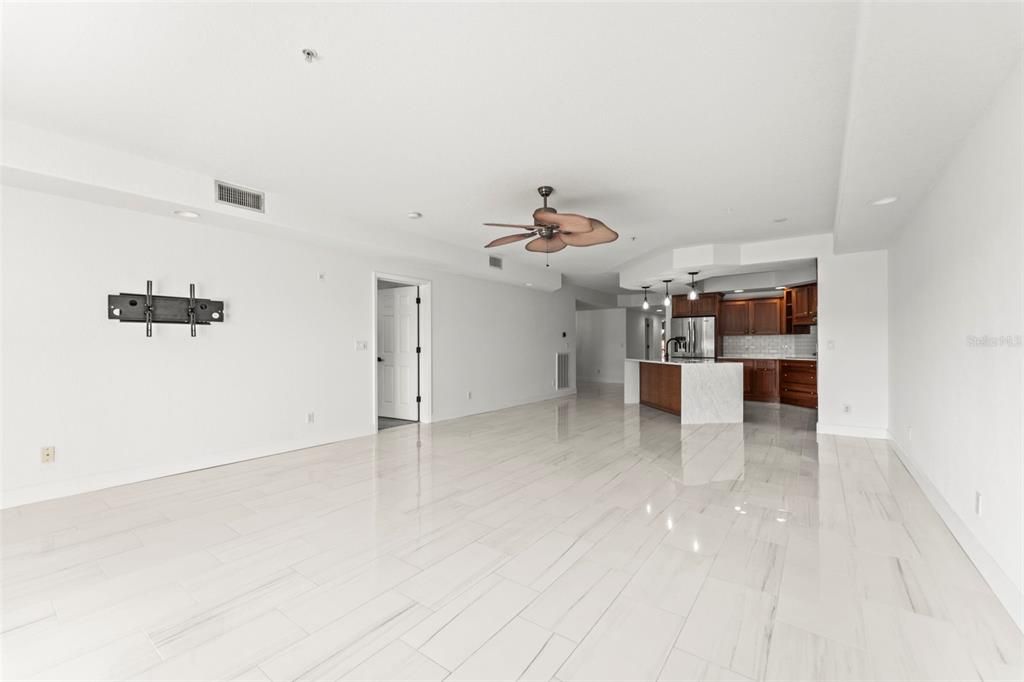 For Rent: $6,500 (3 beds, 3 baths, 2510 Square Feet)