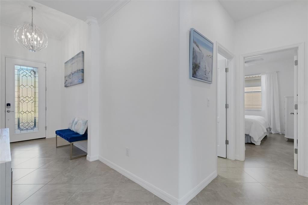 En Venta: $650,000 (4 camas, 3 baños, 2025 Pies cuadrados)