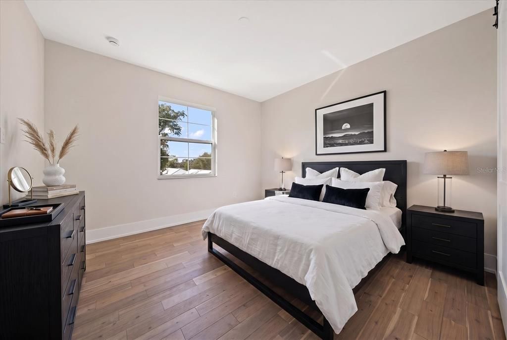 For Sale: $1,395,000 (5 beds, 4 baths, 3000 Square Feet)