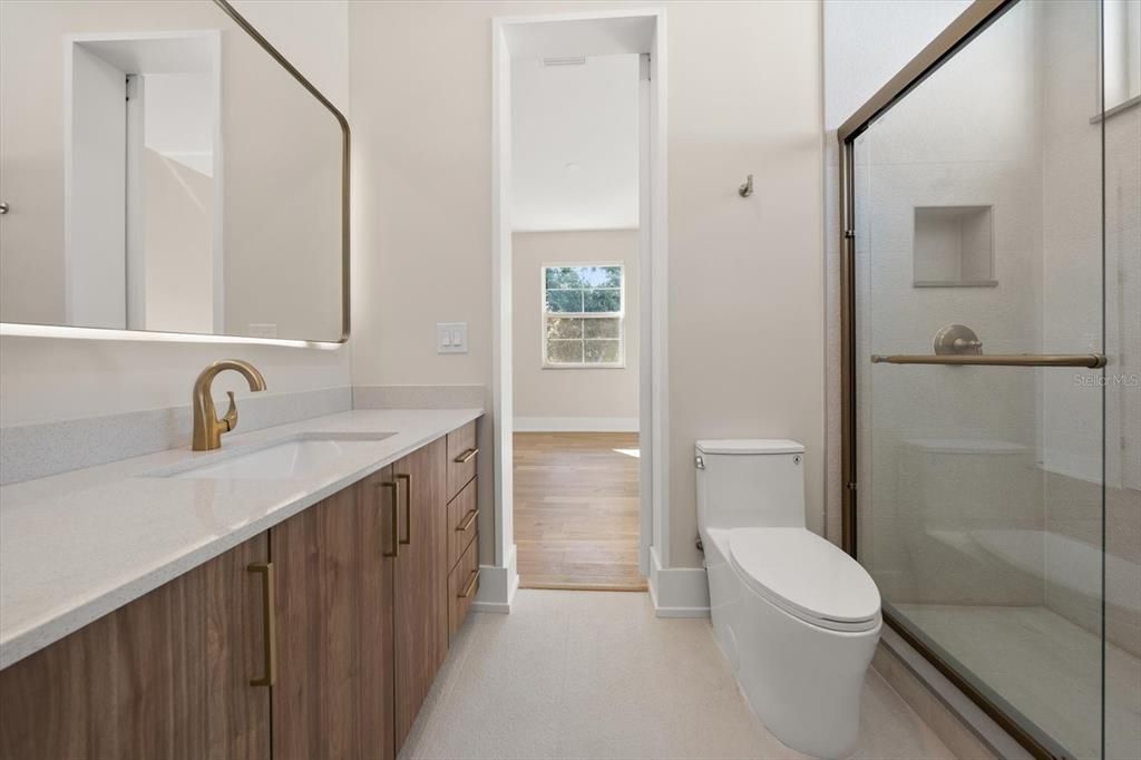 For Sale: $1,395,000 (5 beds, 4 baths, 3000 Square Feet)