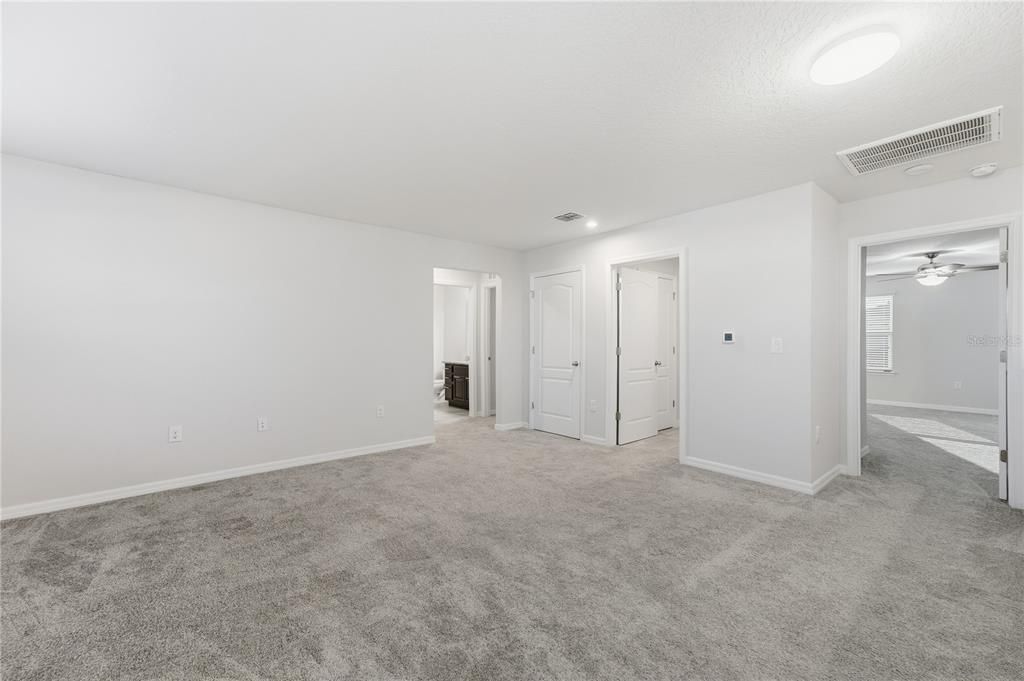 На продажу: $439,000 (3 спален, 2 ванн, 1878 Квадратных фут)