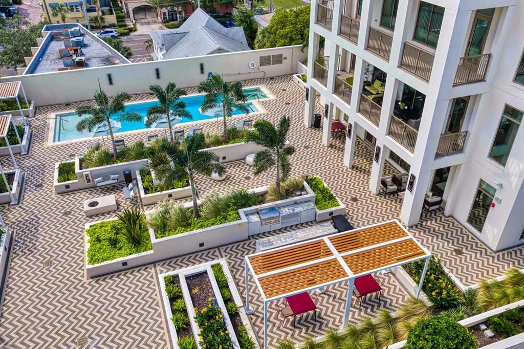 На продажу: $1,875,000 (2 спален, 2 ванн, 2156 Квадратных фут)