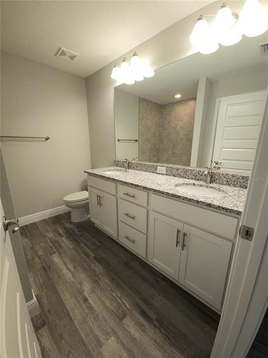 For Rent: $1,795 (3 beds, 2 baths, 1453 Square Feet)