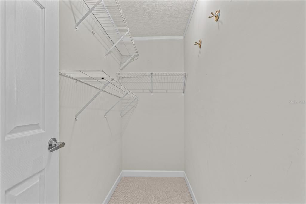 For Sale: $199,500 (2 beds, 2 baths, 1413 Square Feet)
