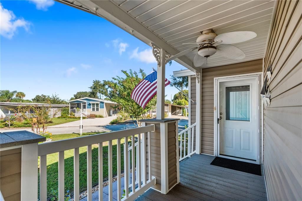 For Sale: $199,500 (2 beds, 2 baths, 1413 Square Feet)