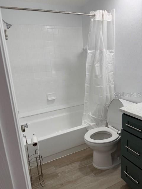 For Rent: $3,950 (2 beds, 2 baths, 894 Square Feet)