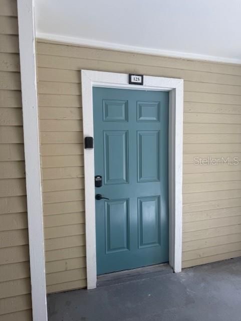 For Rent: $3,950 (2 beds, 2 baths, 894 Square Feet)