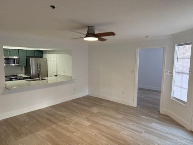 For Rent: $3,950 (2 beds, 2 baths, 894 Square Feet)