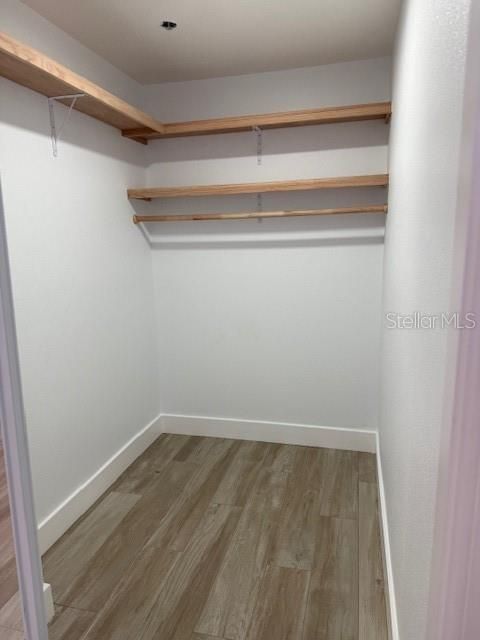 For Rent: $3,950 (2 beds, 2 baths, 894 Square Feet)