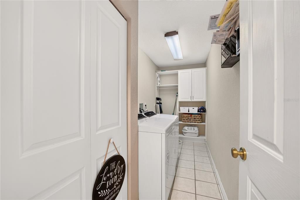 En Venta: $560,000 (4 camas, 3 baños, 2894 Pies cuadrados)