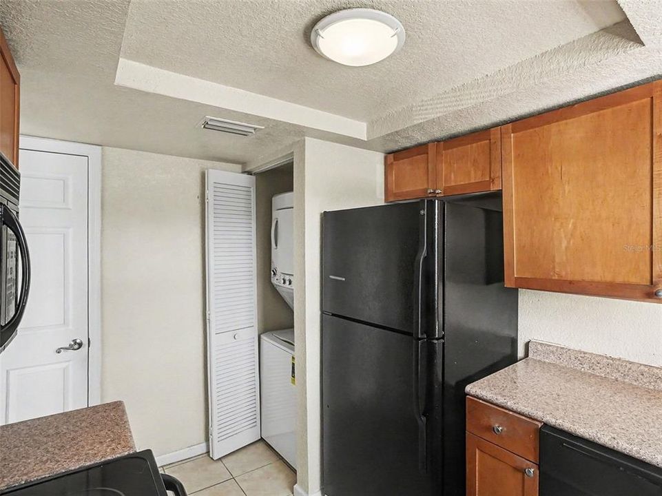 En Venta: $230,000 (3 camas, 2 baños, 1268 Pies cuadrados)