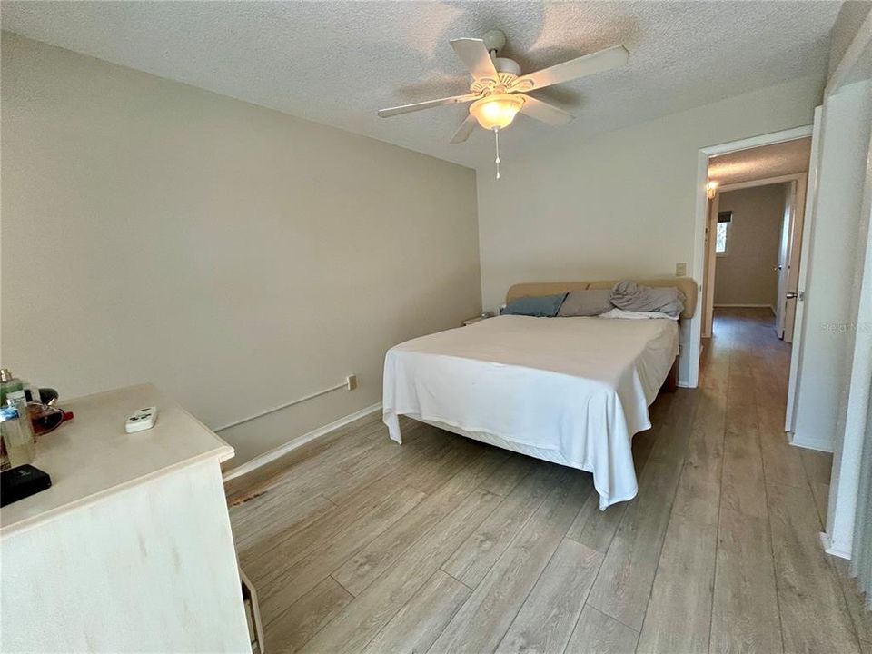 En Venta: $199,900 (2 camas, 2 baños, 1100 Pies cuadrados)
