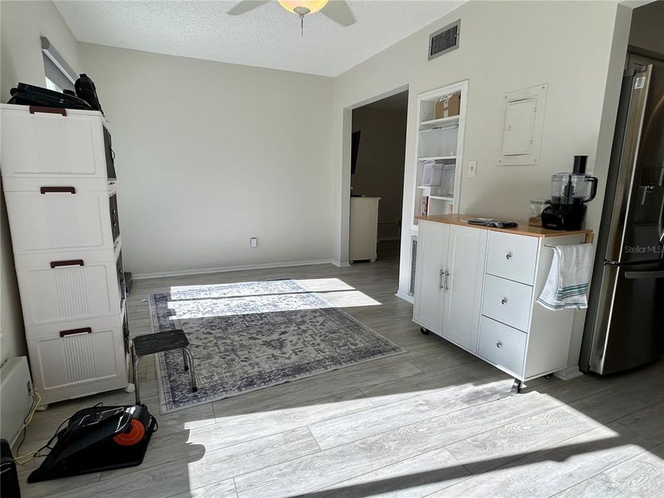 En Venta: $199,900 (2 camas, 2 baños, 1100 Pies cuadrados)