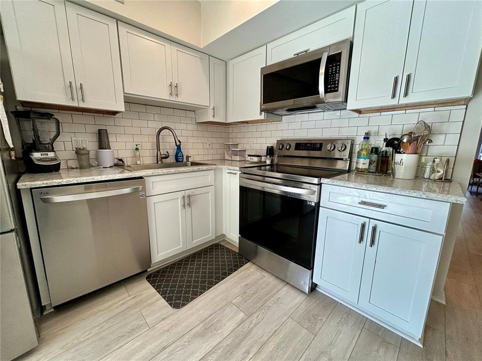 En Venta: $199,900 (2 camas, 2 baños, 1100 Pies cuadrados)