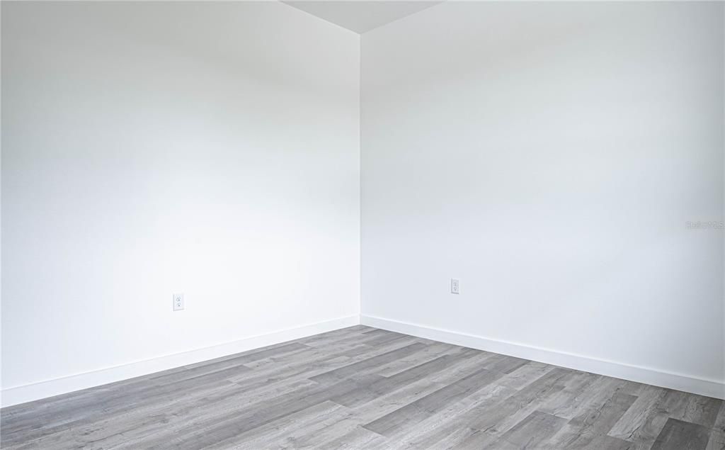 For Sale: $485,000 (6 beds, 0 baths, 2662 Square Feet)