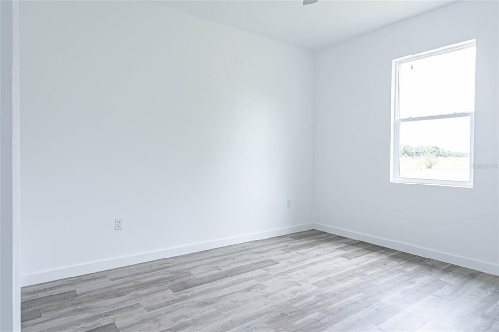 For Sale: $485,000 (6 beds, 0 baths, 2662 Square Feet)