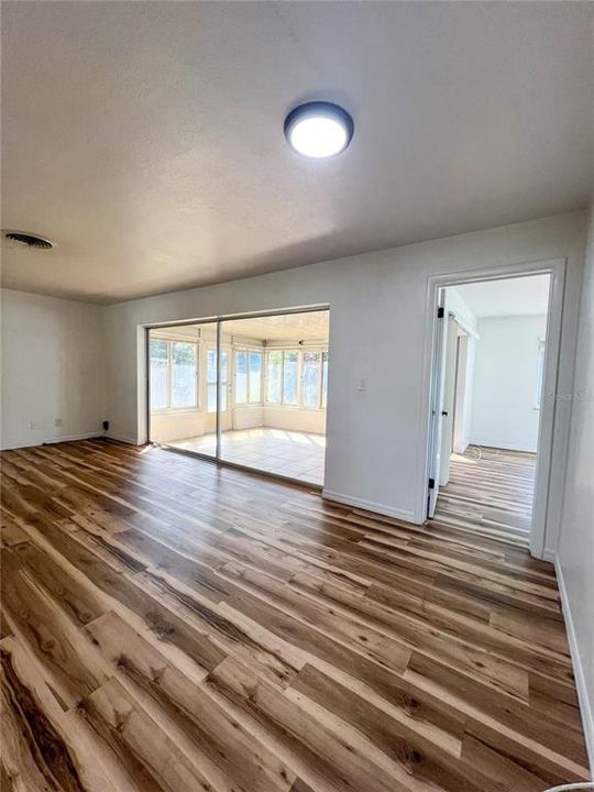 En Venta: $400,000 (3 camas, 2 baños, 1304 Pies cuadrados)
