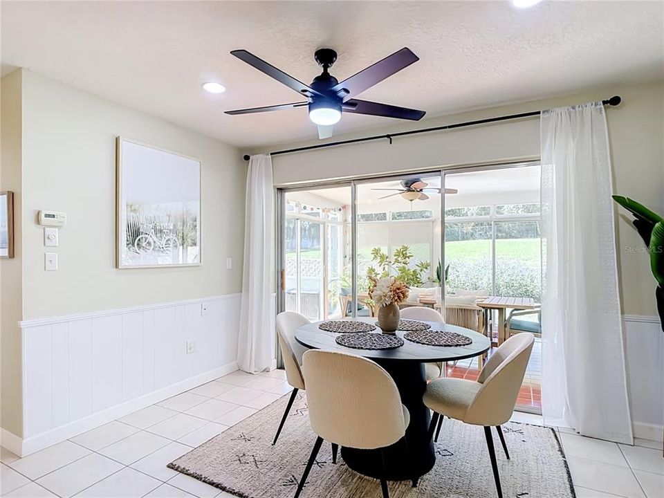 En Venta: $409,500 (3 camas, 2 baños, 2100 Pies cuadrados)
