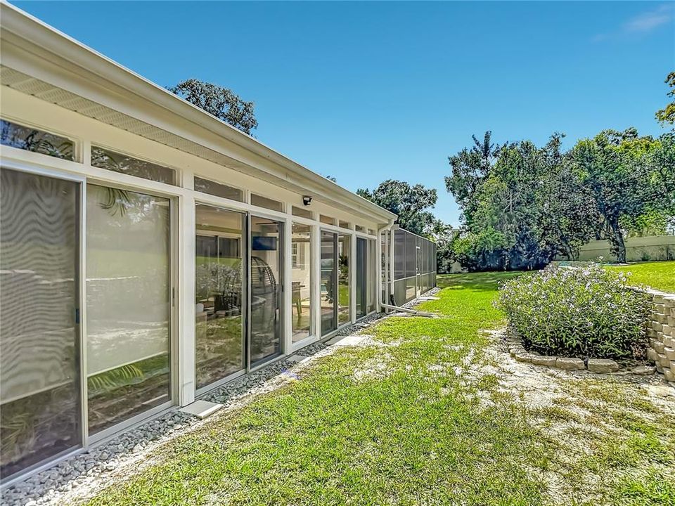 En Venta: $409,500 (3 camas, 2 baños, 2100 Pies cuadrados)