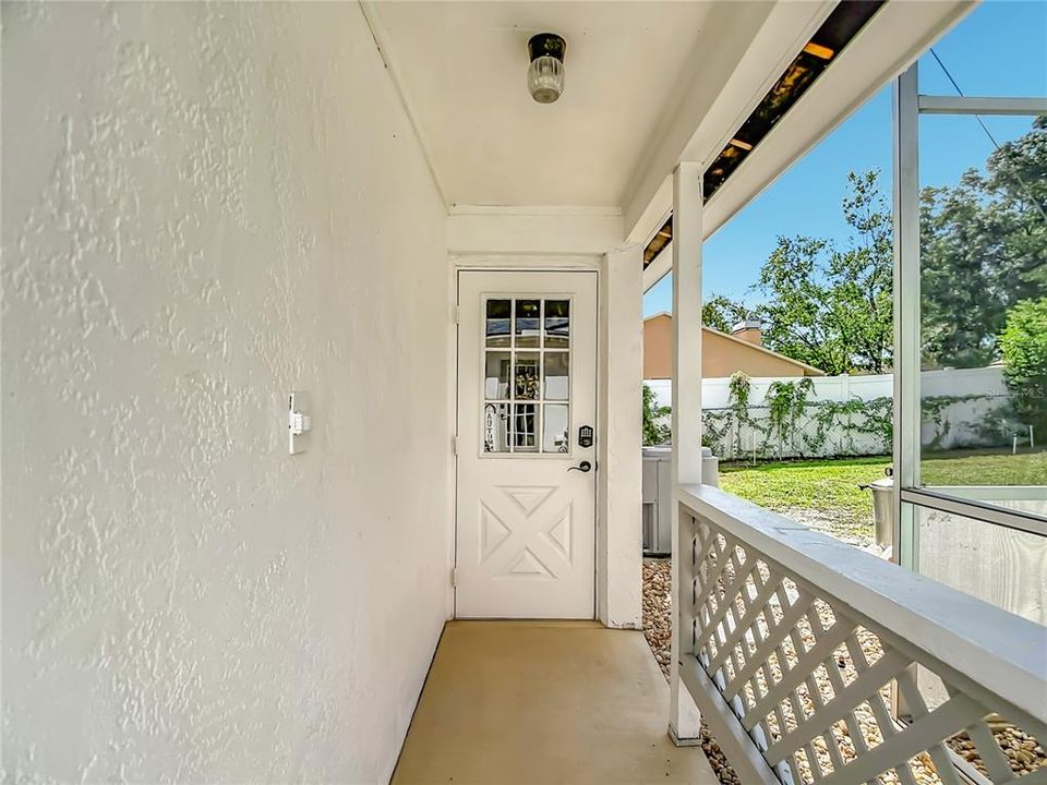 En Venta: $409,500 (3 camas, 2 baños, 2100 Pies cuadrados)
