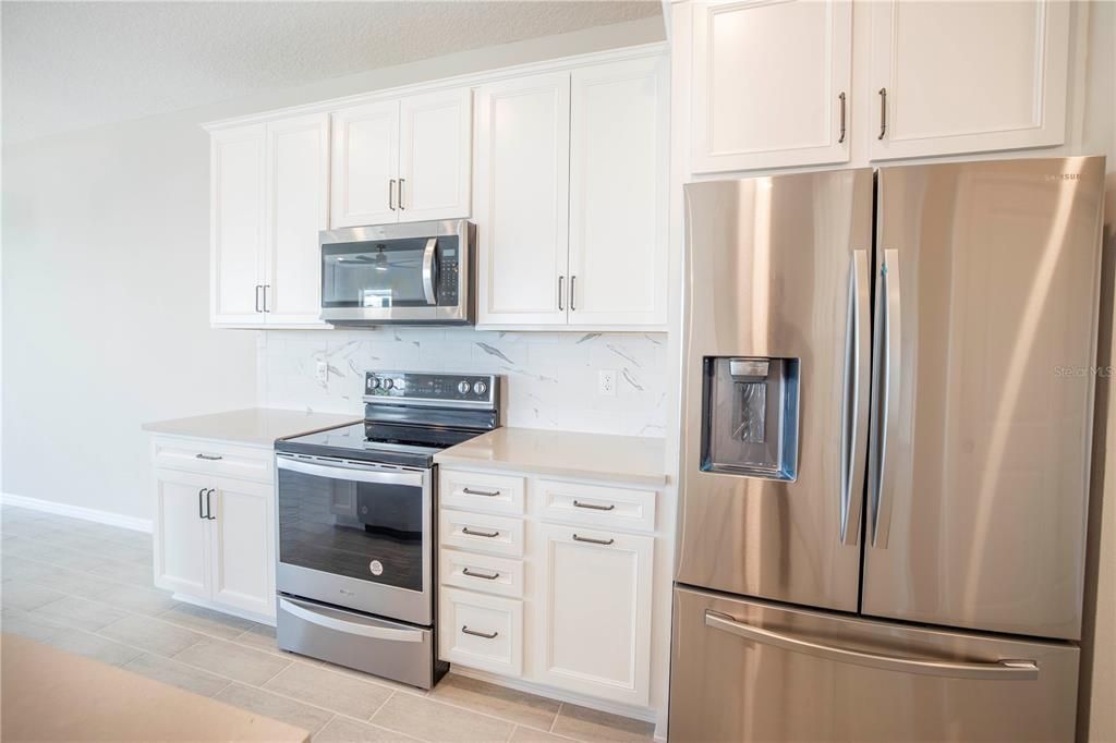 For Rent: $3,800 (3 beds, 2 baths, 2010 Square Feet)
