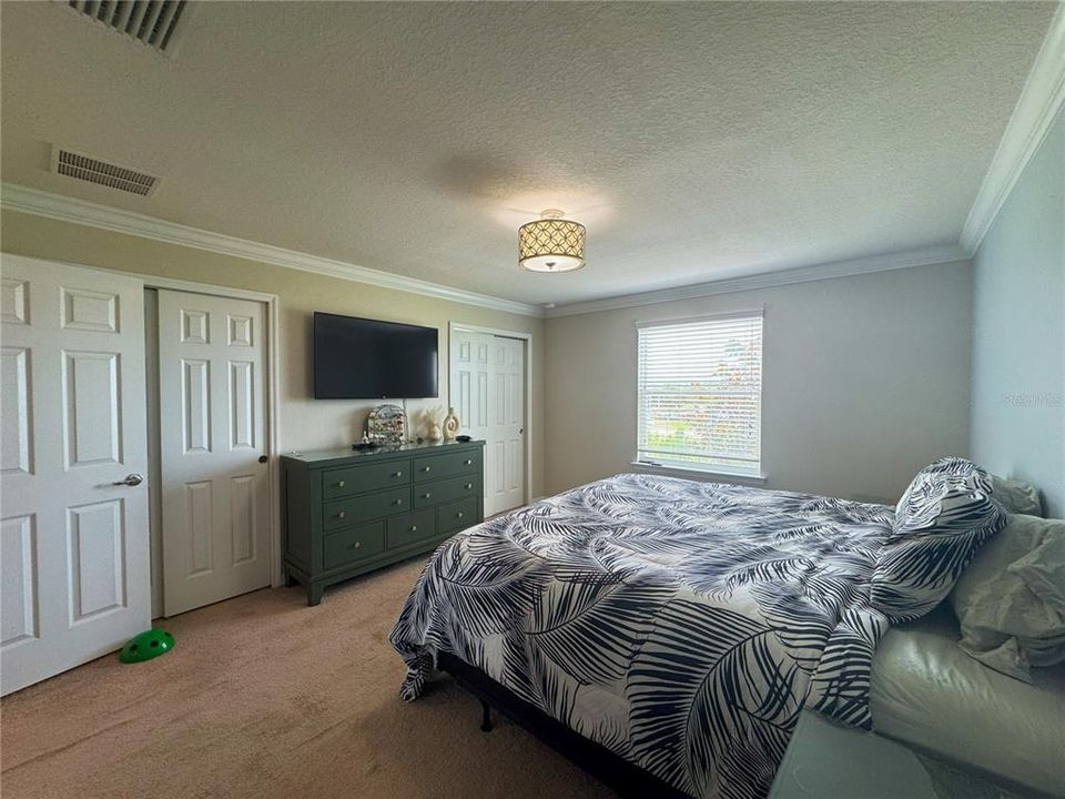 For Rent: $2,150 (2 beds, 2 baths, 1588 Square Feet)
