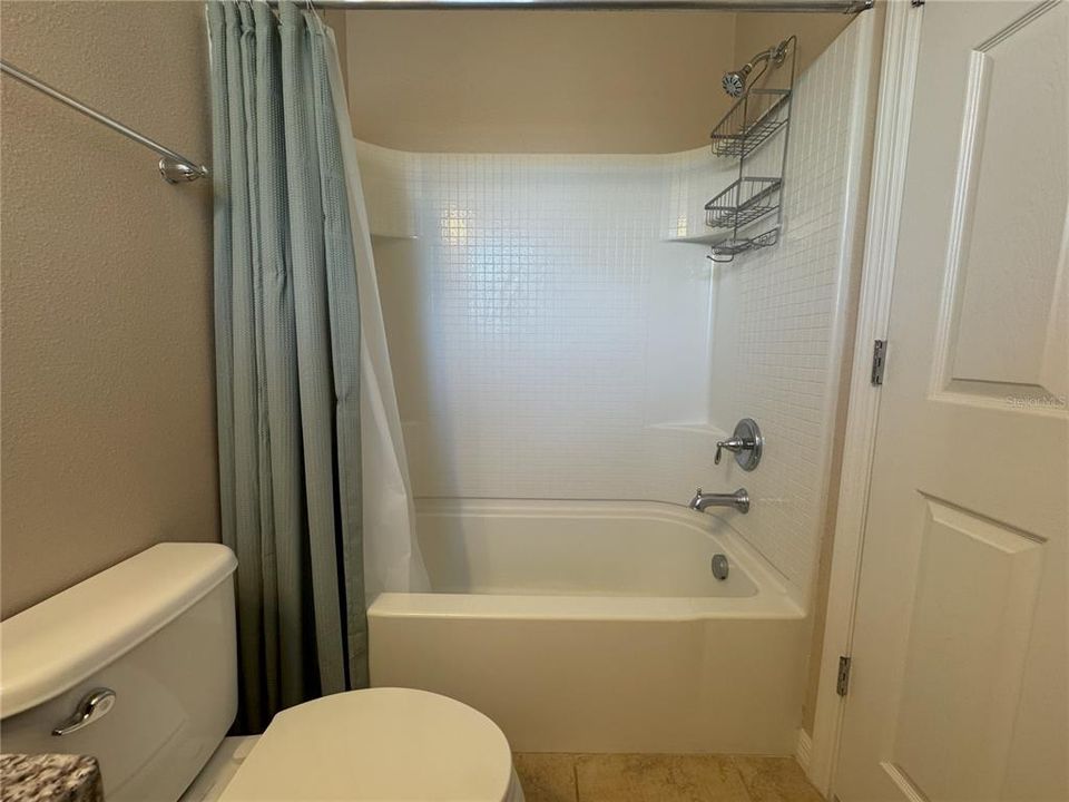 For Rent: $2,150 (2 beds, 2 baths, 1588 Square Feet)