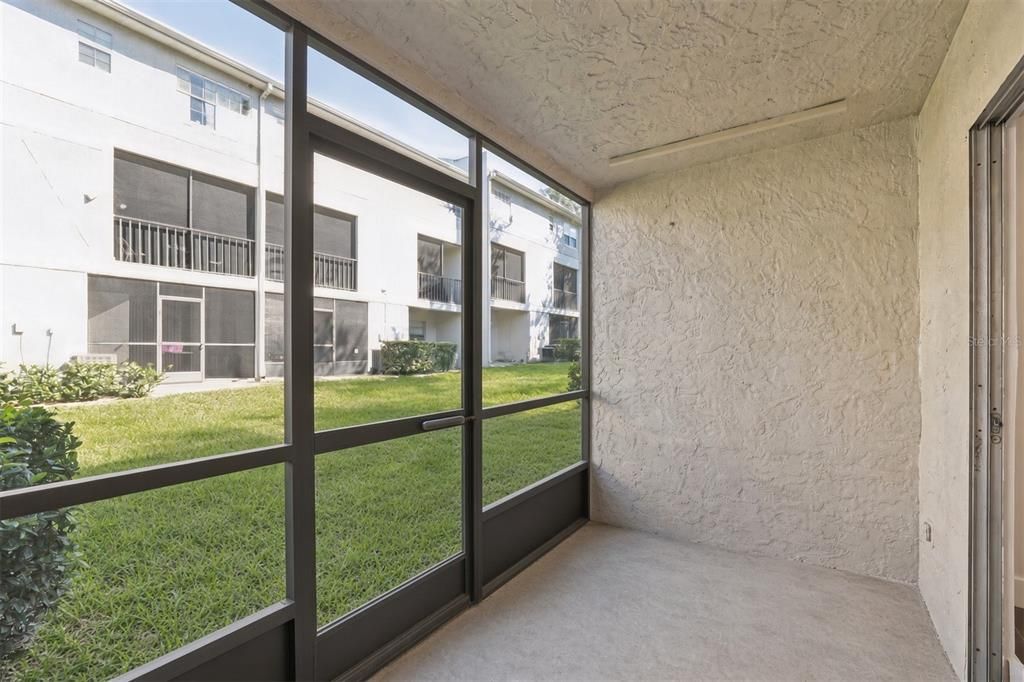 В аренду: $2,200 (2 спален, 2 ванн, 984 Квадратных фут)
