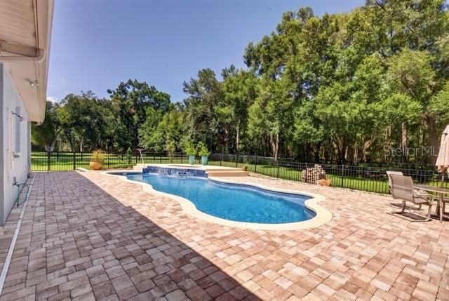 For Sale: $2,495,000 (5 beds, 4 baths, 3545 Square Feet)