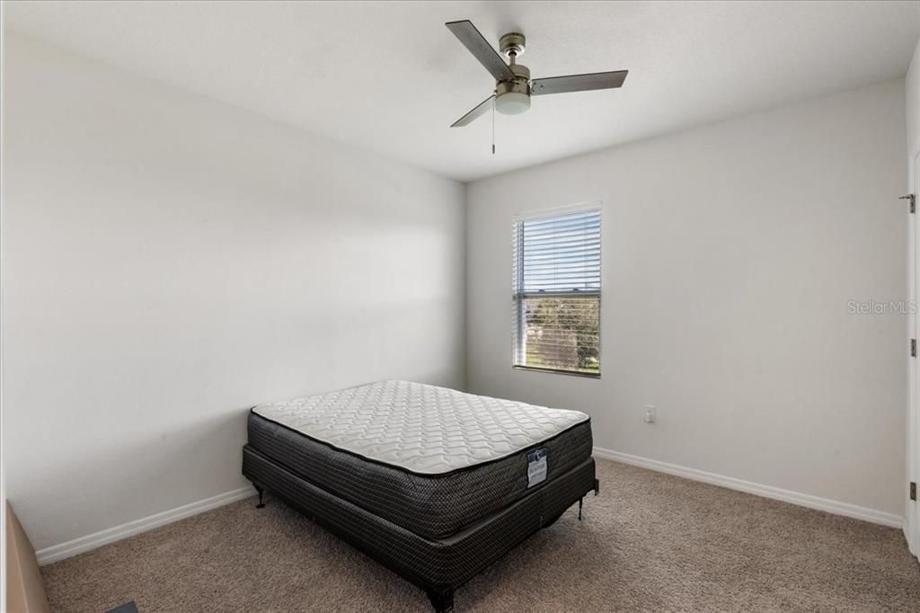 For Sale: $460,000 (5 beds, 3 baths, 2626 Square Feet)